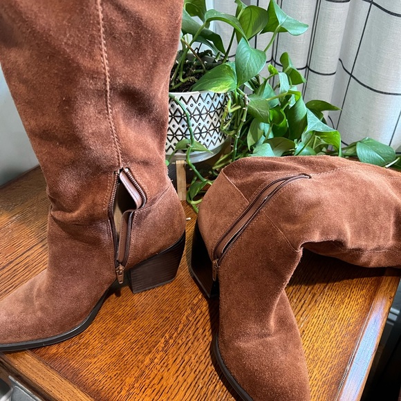 Naturalizer Brown Heeled Boots - Picture 4 of 5